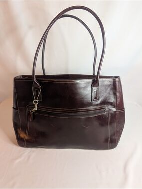 Fossil Leather Logo Patch Handbag in Deep Burgundy